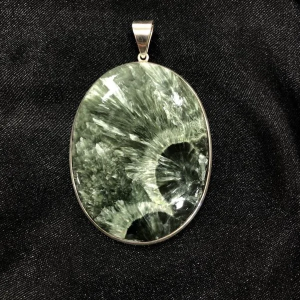 Pendentif en Séraphinite serti en Argent 925 | Dans les Yeux de Gaia