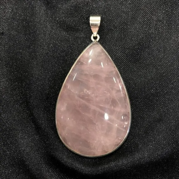 Pendentif en Quartz Rose serti en Argent 925 | Dans les Yeux de Gaia