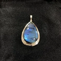 Pendentif Labradorite serti en Argent 925 | Dans les Yeux de Gaia