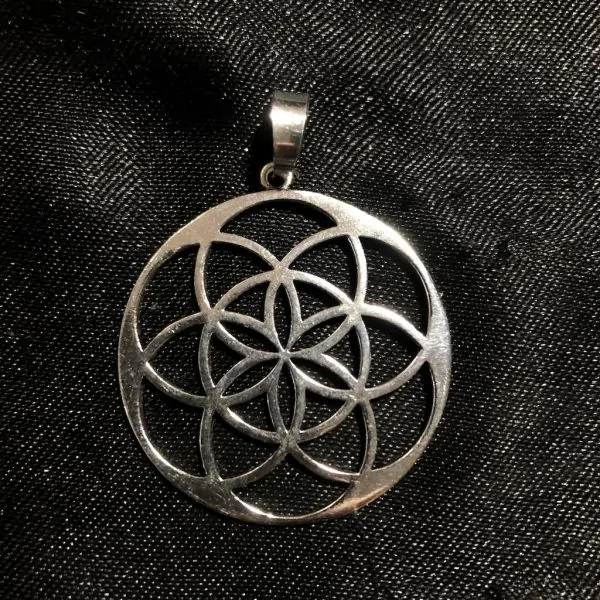 Pendentif en Fleur de Vie métal Argenté - Minéraux | Dans les yeux de Gaïa