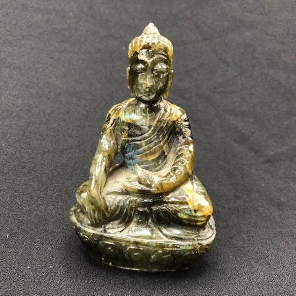 Buddha Labradorite | Minéraux de collection | Dans les yeux de Gaïa