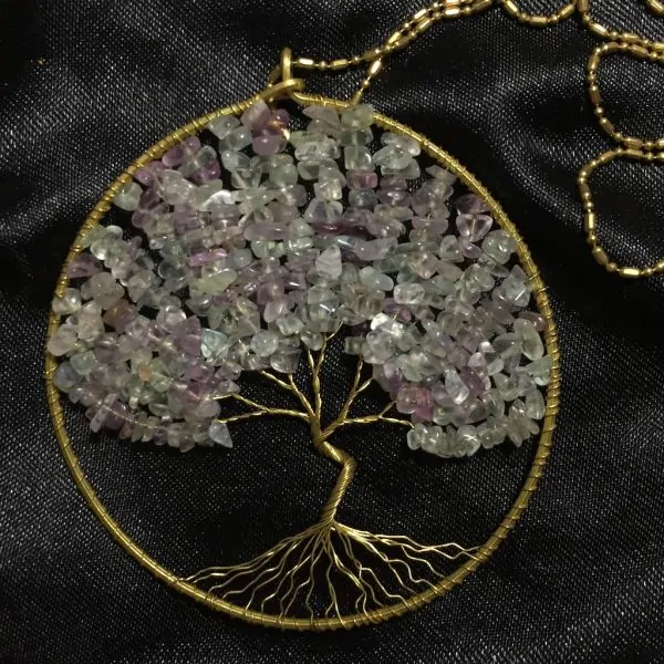 Collier artisanal arbre de vie en fluorite | Dans les yeux de Gaïa