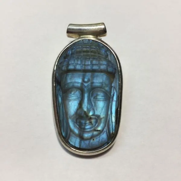 Pendentif Bouddha en Labradorite sur argent -6 | Dans les yeux de Gaïa