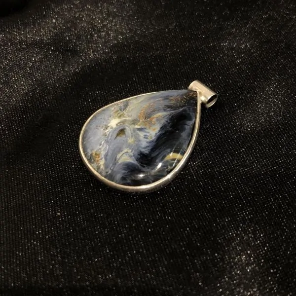 Pendentif en Pietersite serti en Argent 925 -12 | Pendentifs en Minéraux | Dans les yeux de Gaïa