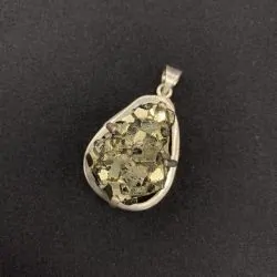 Pendentif en Pyrite serti...
