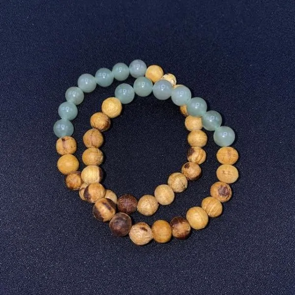 Bracelet en Bois de Palo Santo et Aventurine, photo 1 | Dans les Yeux de Gaia
