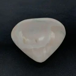 Coeur en Manganocalcite -4| Sphères, Oeufs, et Coeurs | Dans les yeux de Gaïa