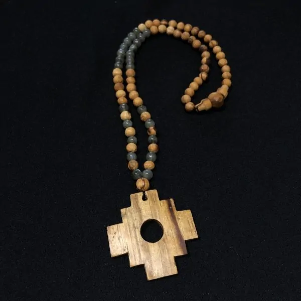 Collier en Palo Santo inca chacana -2 | Dans les yeux de Gaïa