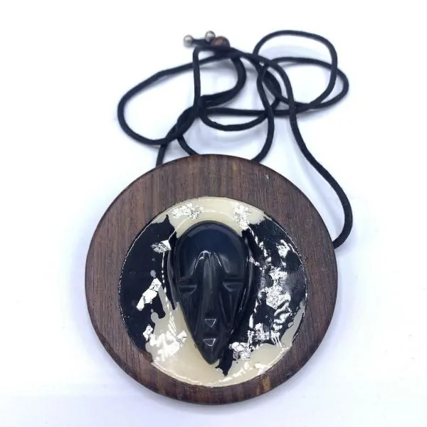 Figure Chamanique en Obsidienne sur Bois -3 | Dans les yeux de Gaïa