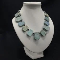 Collier en Amazonite brut