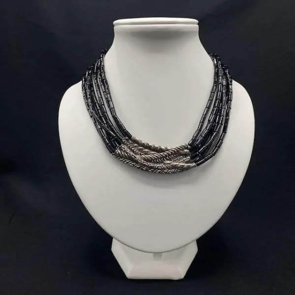 Collier en Onyx -1 | Colliers en Minéraux | Dans les yeux de Gaïa