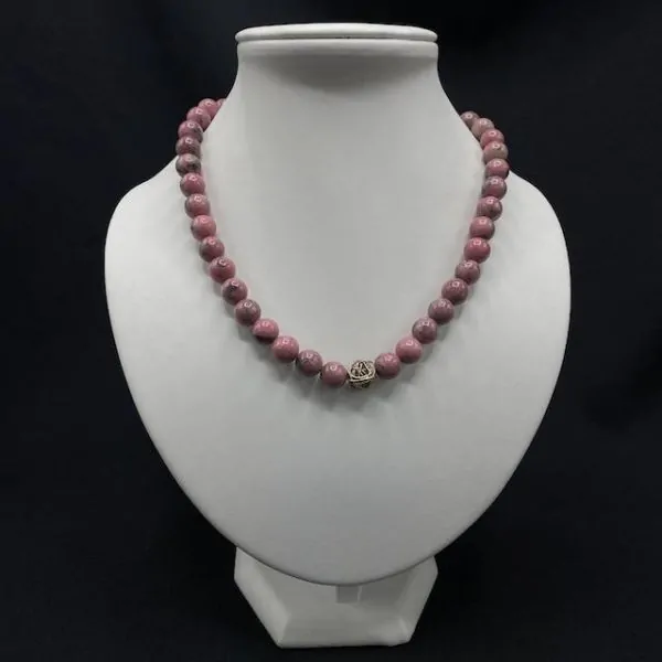 Collier en Rhodonite | Colliers en Minéraux | Dans les yeux de Gaïa
