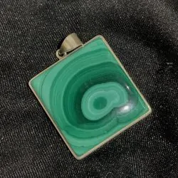Pendentif en Malachite...