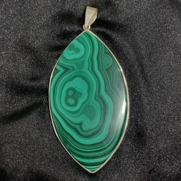 Pendentif en Malachite monté sur Argent 925 -4 | Dans les yeux de Gaïa