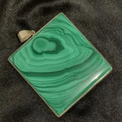 Pendentif en Malachite...