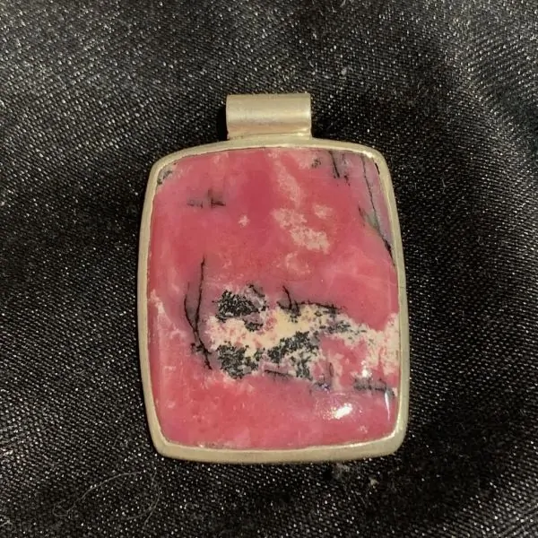 Pendentif Rhodonite en Argent 925 -4| Pendentifs en Minéraux | Dans les yeux de Gaïa