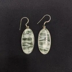 Boucles d'oreilles en Séraphinite montées sur Argent -4 | Dans les yeux de Gaïa
