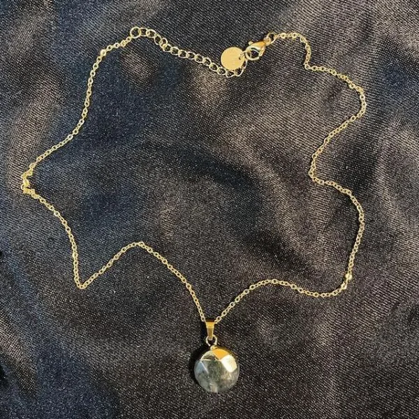 Collier en Pierres Naturelles Calcédoine Gris Vert | Colliers en Minéraux | Dans les yeux de Gaïa