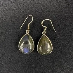 Boucles d'oreilles en Labradorite montées sur Argent, photo 1 | Dans les Yeux de Gaia