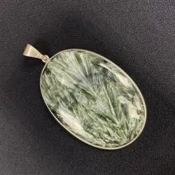 Pendentif en Séraphinite...