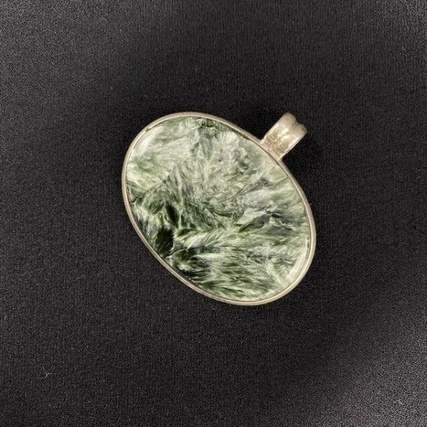 Pendentif en Séraphinite serti sur Argent 925 -8| Pendentifs en Minéraux | Dans les yeux de Gaïa
