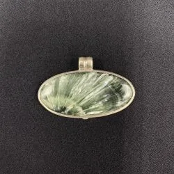Pendentif en Séraphinite serti sur Argent 925 -5| Pendentifs en Minéraux | Dans les yeux de Gaïa