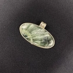 Pendentif en Séraphinite...