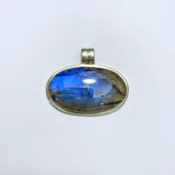 Pendentif Labradorite serti en Argent 925 -21 | Dans les yeux de Gaïa