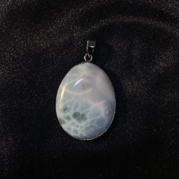 Pendentif Larimar en Métal Argenté - Photo 1 | Dans les Yeux de Gaia