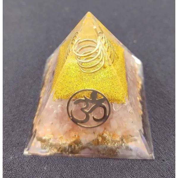 Mini Pyramide Orgonite Labradorite – Clairvoyance, Bouclier Énergétique, Éveil Spirituel | Dans les Yeux de Gaïa