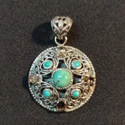 Pendentif Turquoise et...
