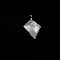 Pendentif en Sélénite
