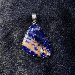 Pendentif en Sodalite serti...