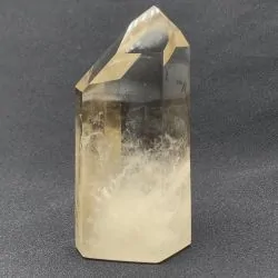 Pointe en Quartz Fumé -2| Minéraux de collection | Dans les yeux de Gaïa