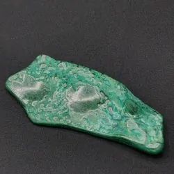 Forme Libre en Malachite FLM1