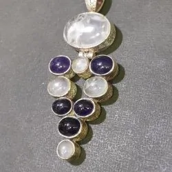 Pendentif en quartz rose et...