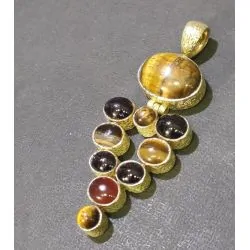 Pendentif en Oeil de Tigre,...