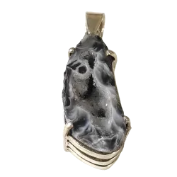 Pendentif en Druse d'Agate Serti sur Argent 925 - Photo 1 | Dans les Yeux de Gaia