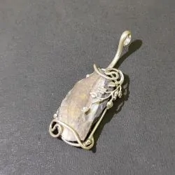 Pendentif en Opale Matrix...