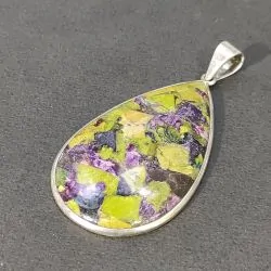 Pendentif Jaspe Serti sur...