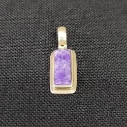 Pendentif Charoïte Serti en...