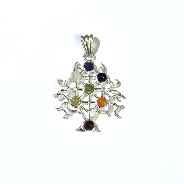 Pendentif en métal argenté Arbre et 7 chakras | Dans les yeux de Gaïa
