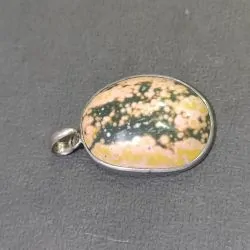Pendentif Jaspe Serti sur...