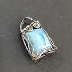 Pendentif Larimar en Métal...