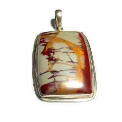 Pendentif en Mokaïte sur...