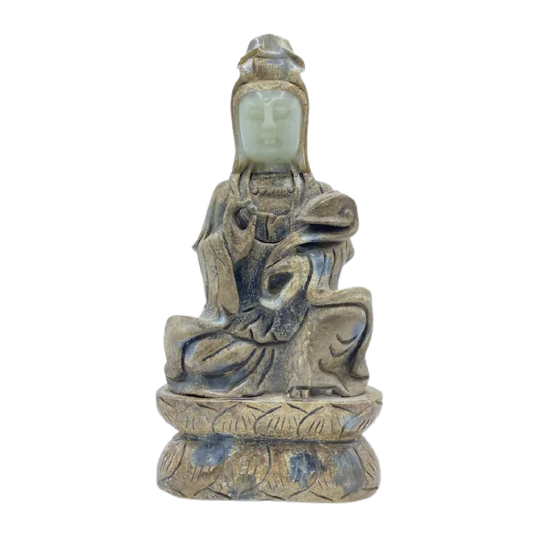 Statue de Kuan Yin en Jade Ancien - Figurine | Dans les yeux de Gaïa