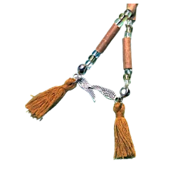 Collier mala en noisetier...