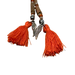 Collier mala en noisetier...