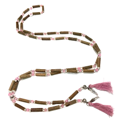 Collier mala en noisetier...