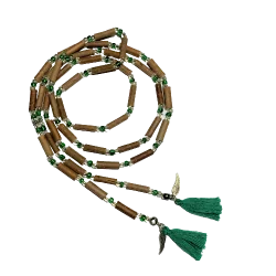 Collier mala en noisetier vert vue d'ensemble - Collier arbre |Dans les yeux de Gaïa